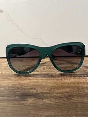 Authentic CHANEL Green Oversized Sunglasses 5310-A c.1269/S6